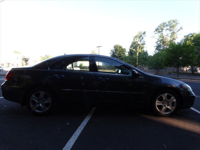 used 2005 Acura RL car, priced at $3,595