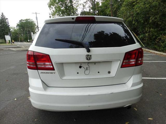 used 2009 Dodge Journey car, priced at $2,595