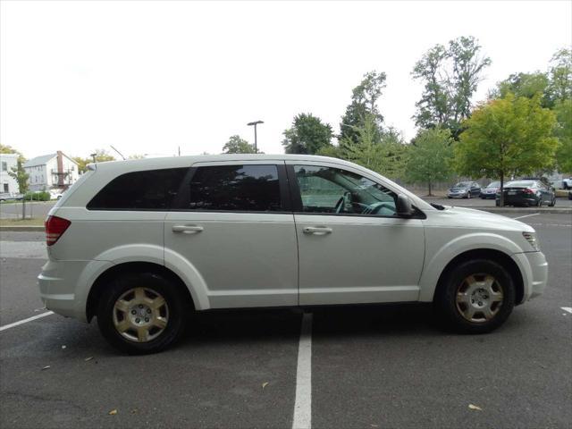 used 2009 Dodge Journey car, priced at $2,995