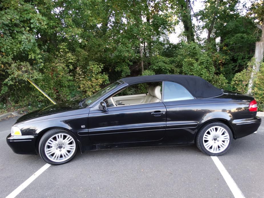 used 2004 Volvo C70 car, priced at $4,495