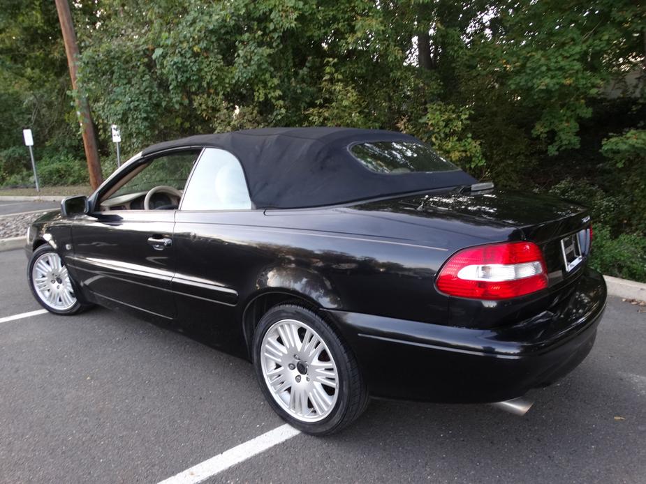 used 2004 Volvo C70 car, priced at $4,495