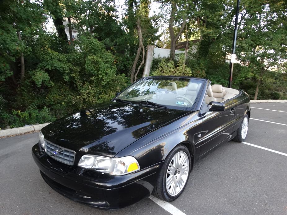 used 2004 Volvo C70 car, priced at $4,595