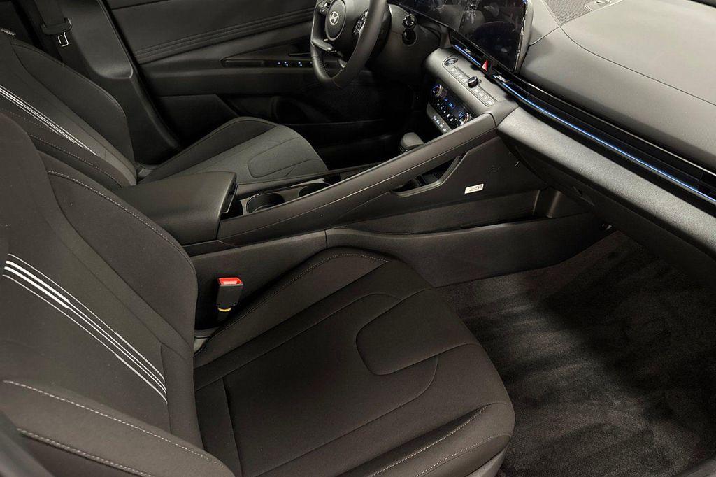 new 2025 Hyundai ELANTRA HEV car, priced at $24,185