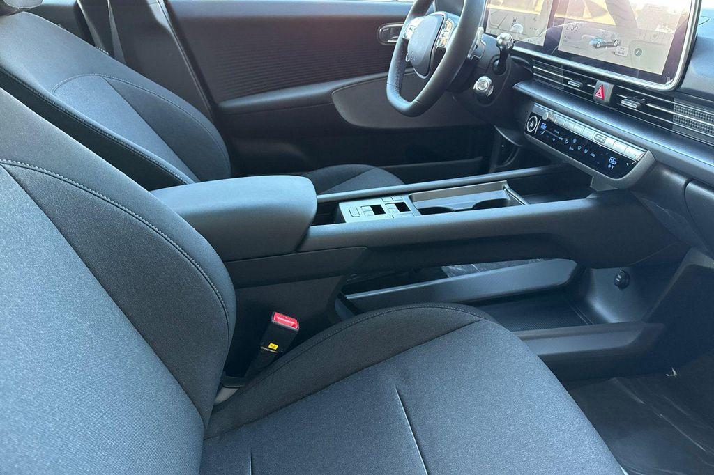 new 2025 Hyundai IONIQ 6 car, priced at $34,285