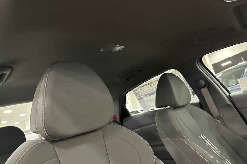 new 2025 Hyundai ELANTRA HEV car, priced at $24,695