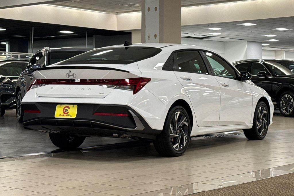 new 2025 Hyundai ELANTRA HEV car, priced at $24,695