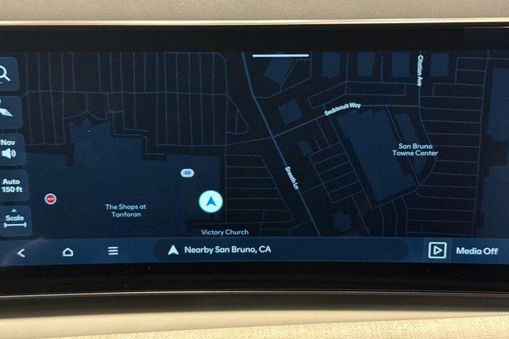 new 2025 Hyundai TUCSON Hybrid car, priced at $33,000