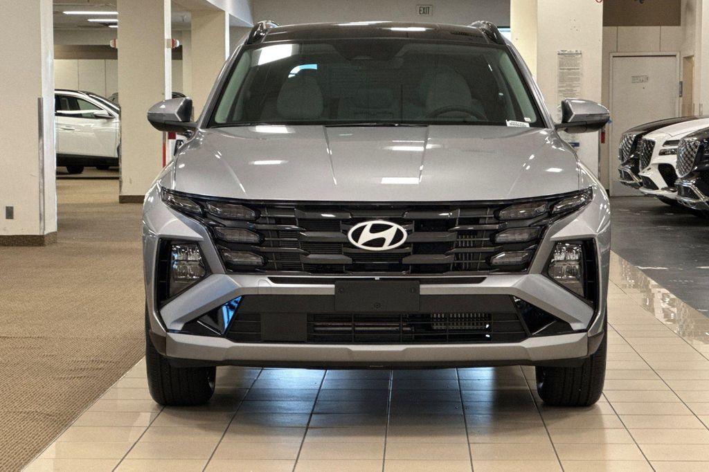 new 2025 Hyundai TUCSON Hybrid car, priced at $33,000