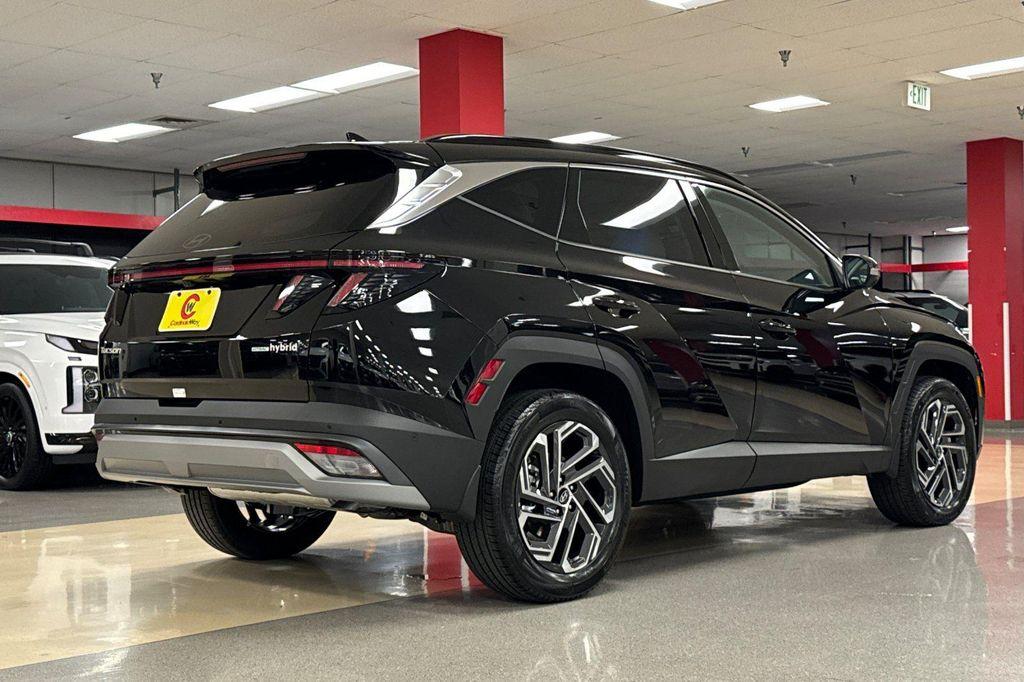 new 2025 Hyundai TUCSON Hybrid car, priced at $37,675