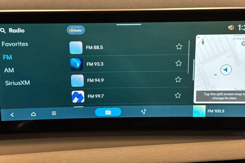 new 2025 Hyundai TUCSON Hybrid car, priced at $37,675