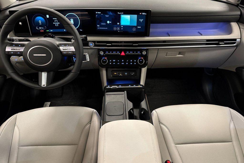 new 2025 Hyundai TUCSON Hybrid car, priced at $37,675