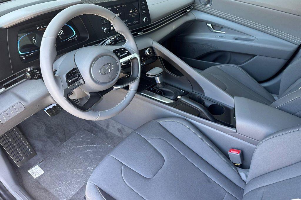 new 2025 Hyundai Elantra car, priced at $22,285