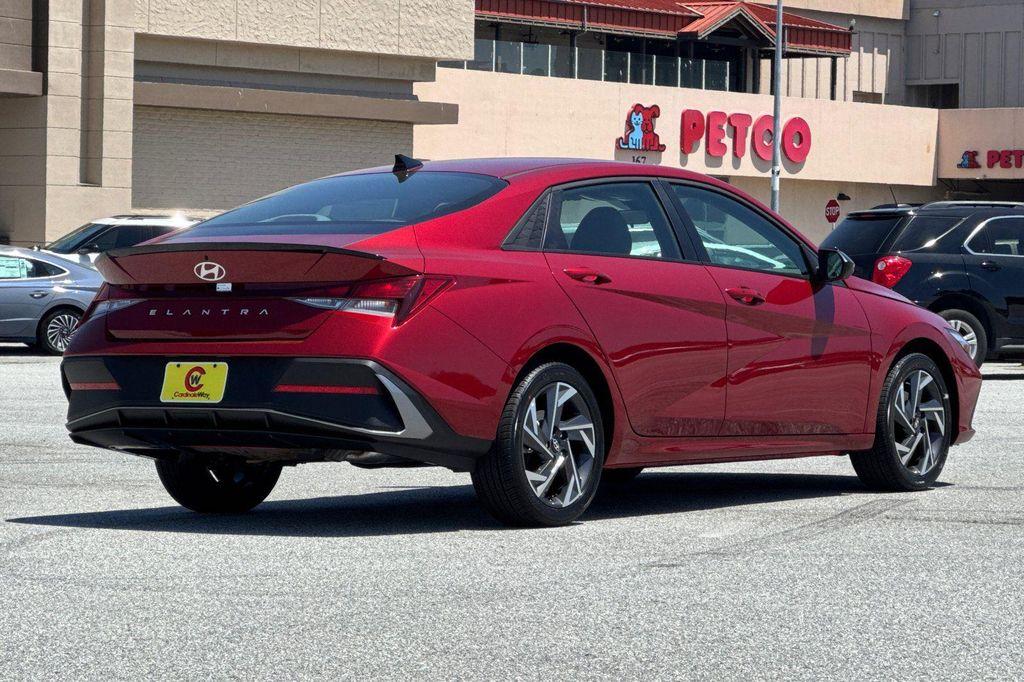 new 2025 Hyundai Elantra car, priced at $22,285