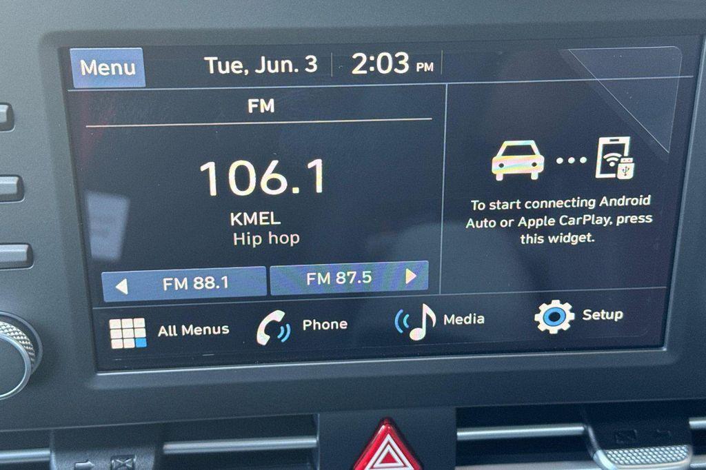 new 2025 Hyundai Elantra car, priced at $22,285