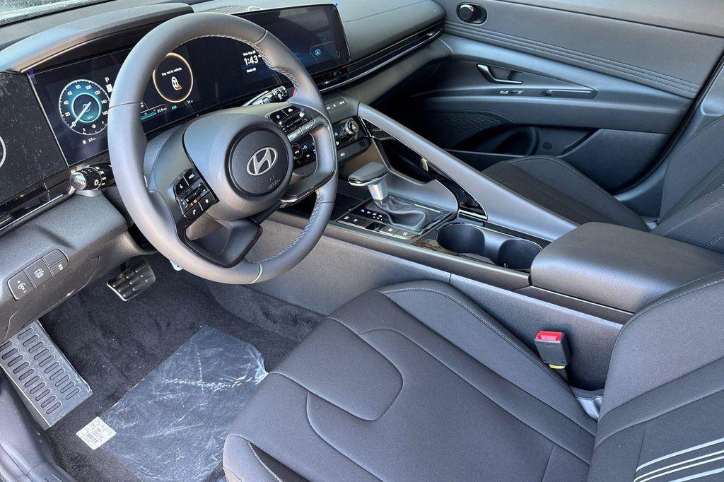 new 2025 Hyundai ELANTRA HEV car, priced at $24,185