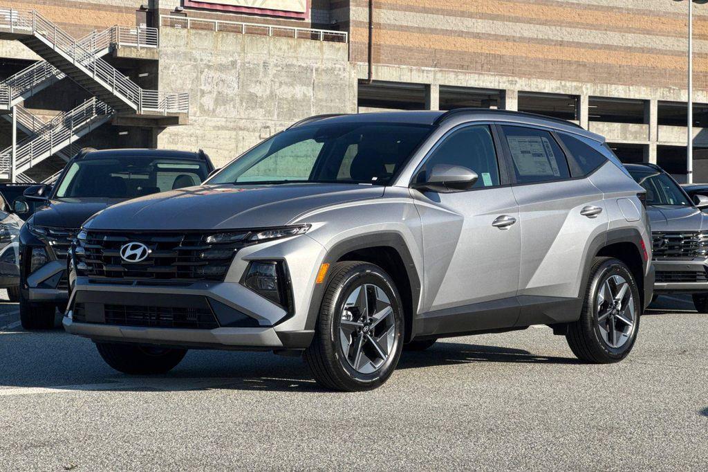 new 2026 Hyundai TUCSON Hybrid car, priced at $31,645