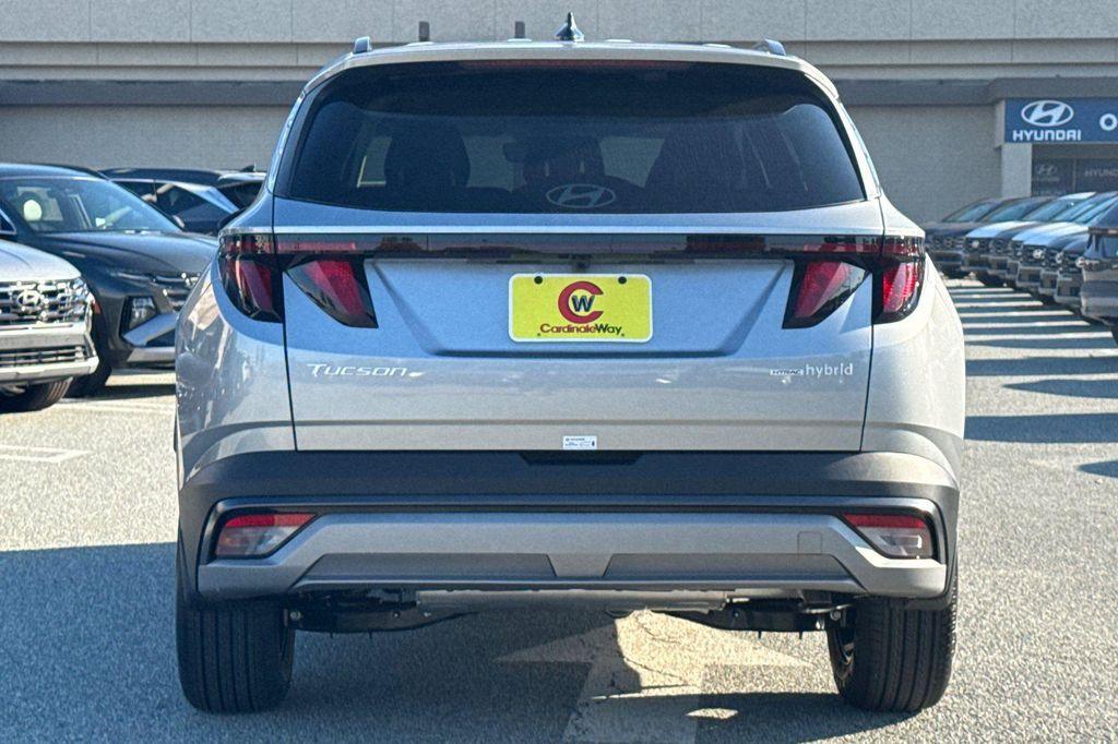 new 2026 Hyundai TUCSON Hybrid car, priced at $31,645