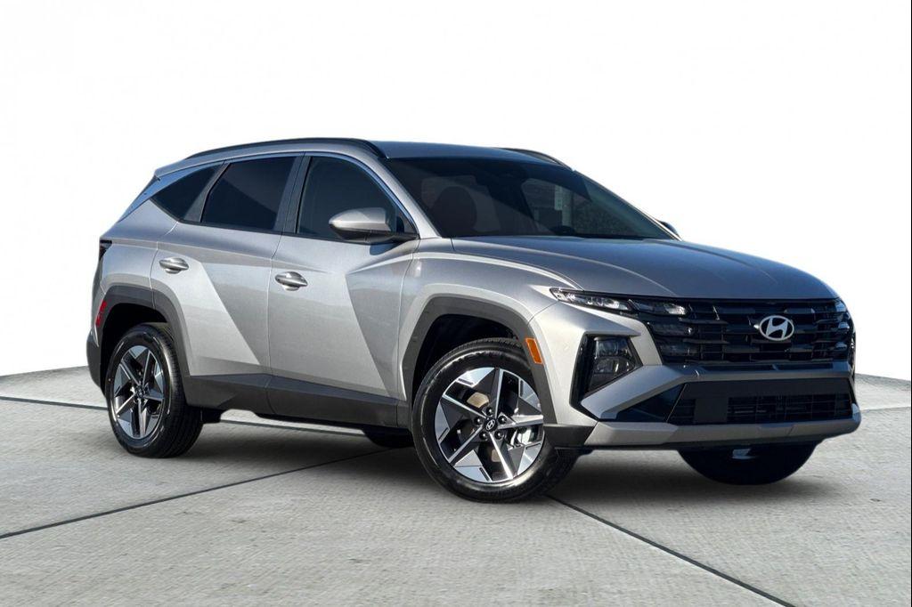 new 2026 Hyundai TUCSON Hybrid car, priced at $31,645