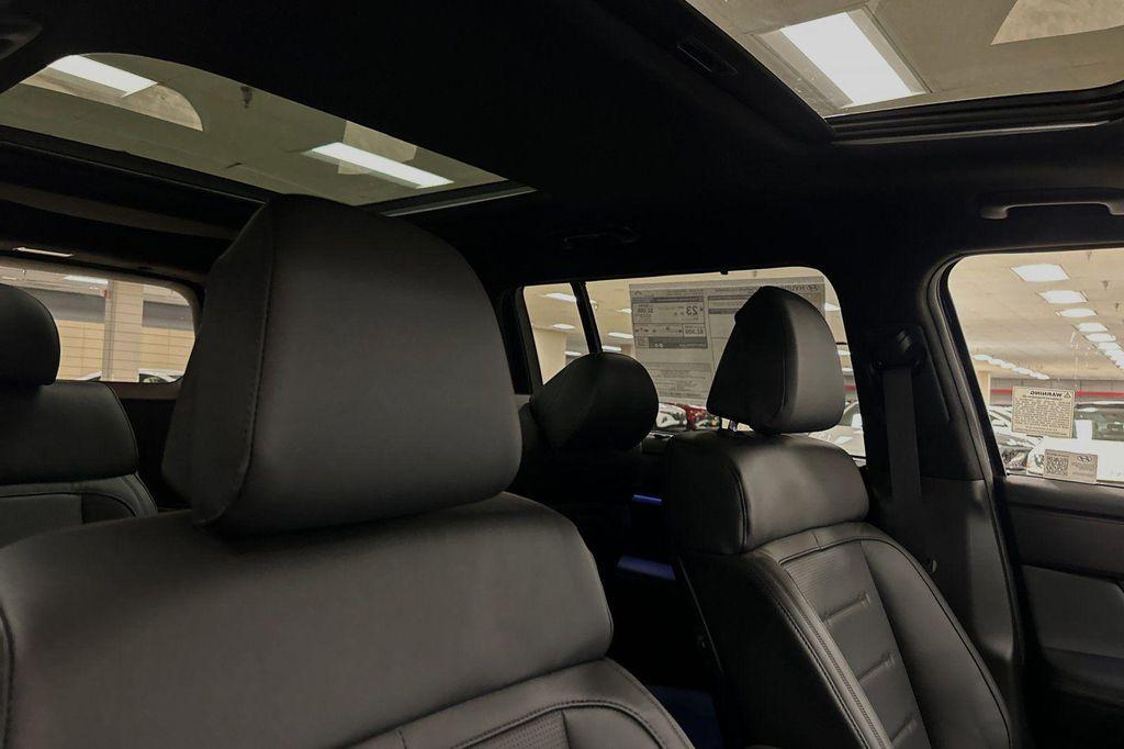 new 2025 Hyundai Santa Fe car, priced at $42,740