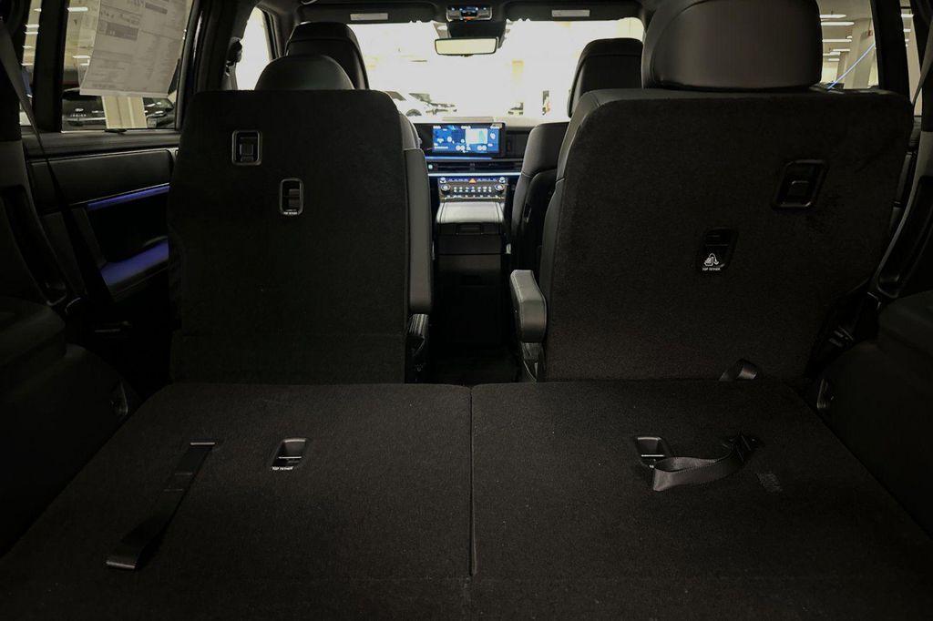 new 2025 Hyundai Santa Fe car, priced at $42,740