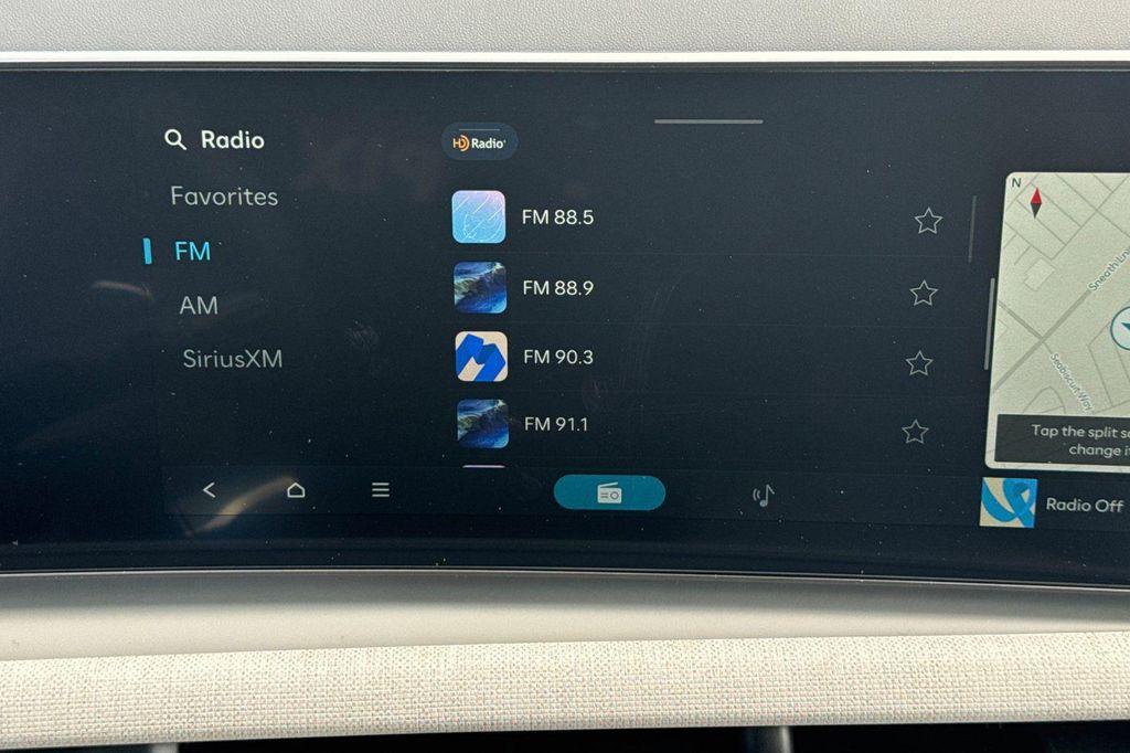 new 2025 Hyundai TUCSON Hybrid car, priced at $32,980