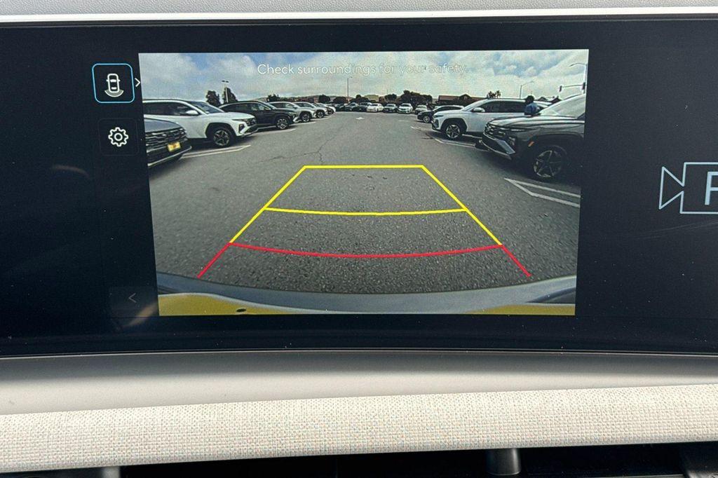 new 2025 Hyundai TUCSON Hybrid car, priced at $32,980