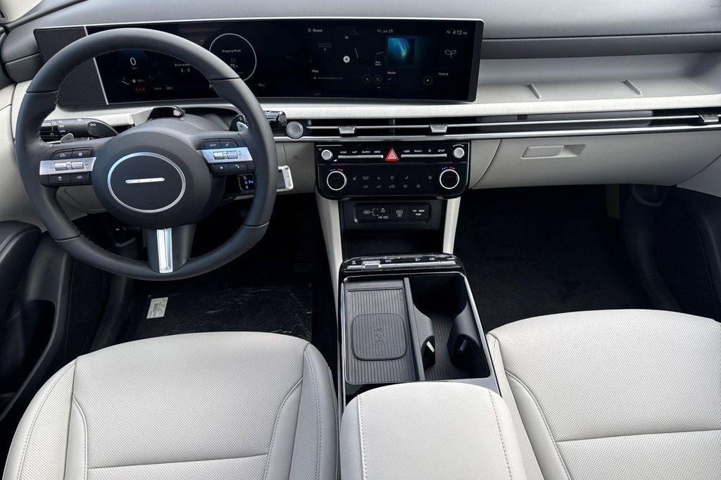 new 2025 Hyundai TUCSON Hybrid car, priced at $32,980