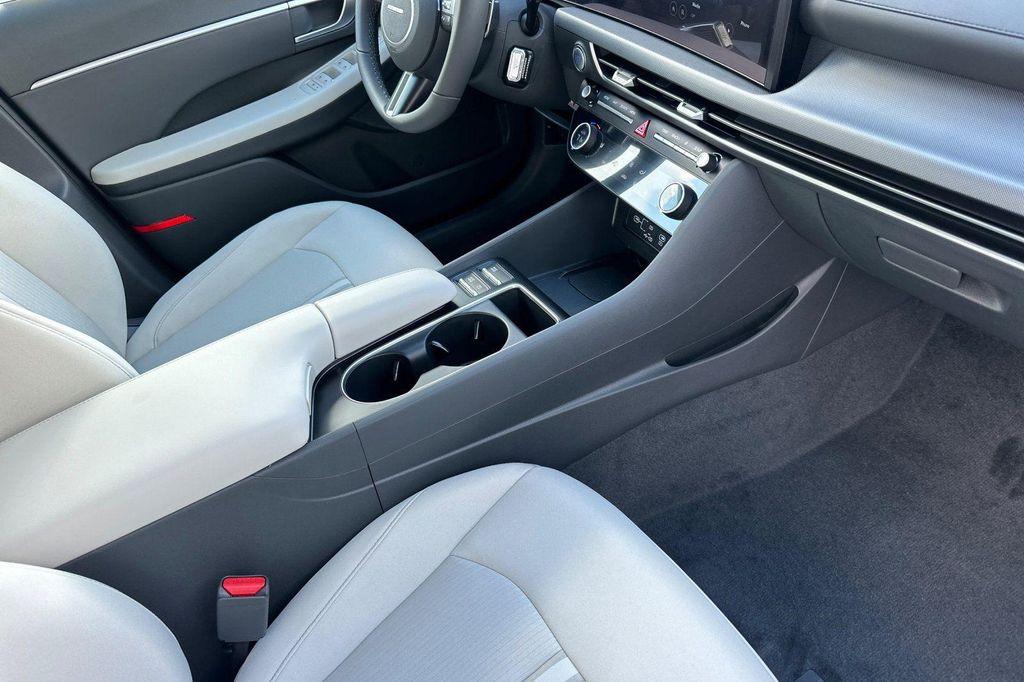 new 2025 Hyundai Sonata car, priced at $28,835