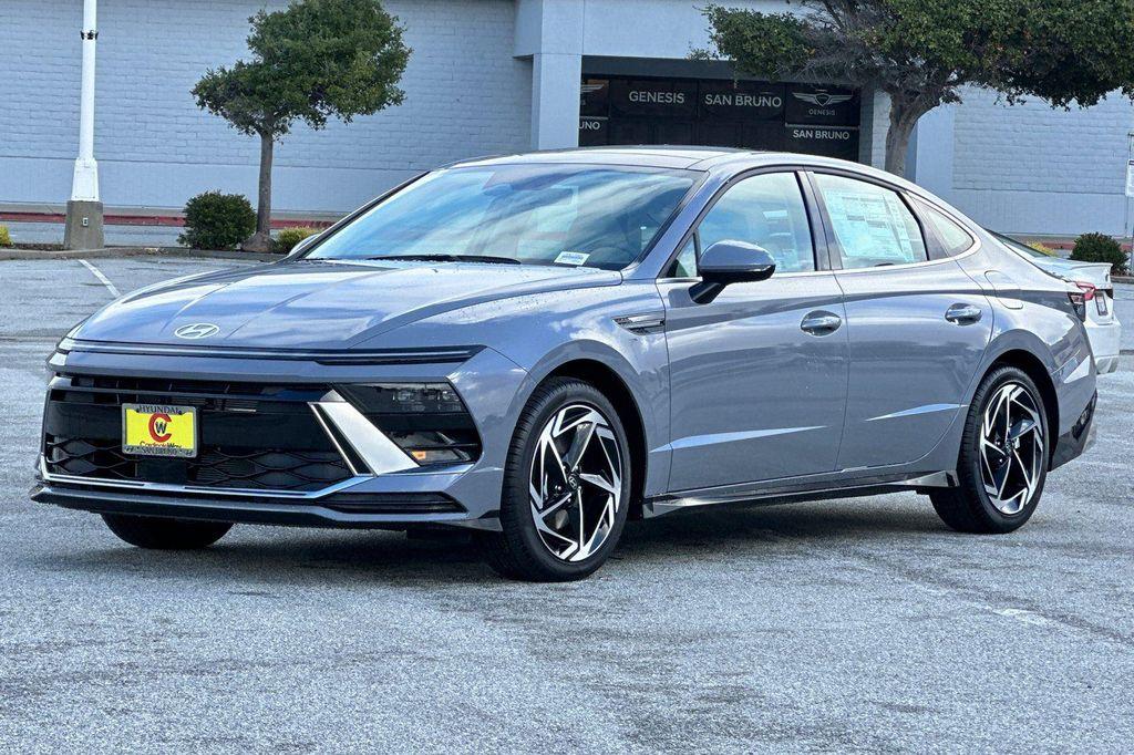 new 2025 Hyundai Sonata car, priced at $28,835
