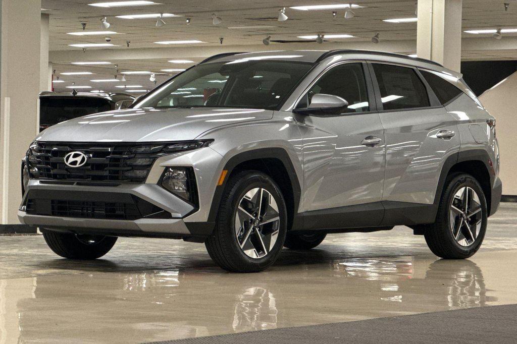 new 2026 Hyundai TUCSON Hybrid car, priced at $32,110