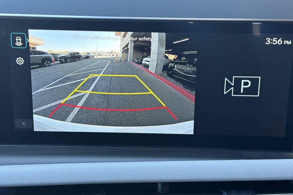 new 2026 Hyundai TUCSON Hybrid car, priced at $31,975