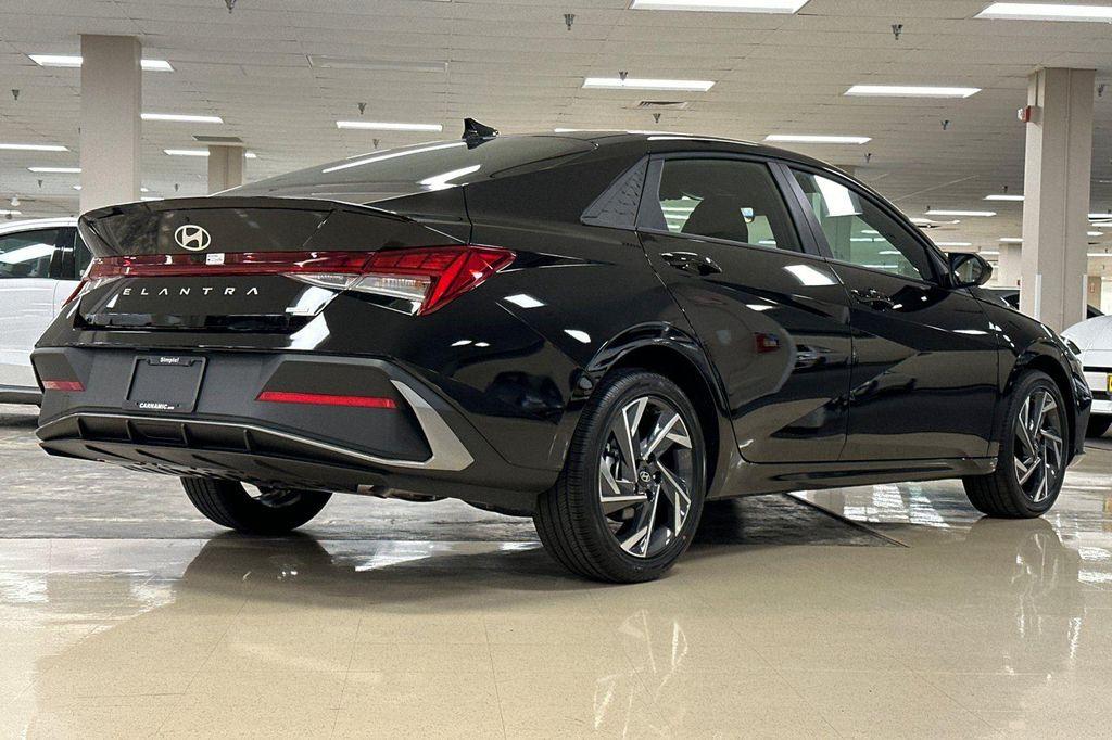 new 2025 Hyundai ELANTRA HEV car, priced at $23,740