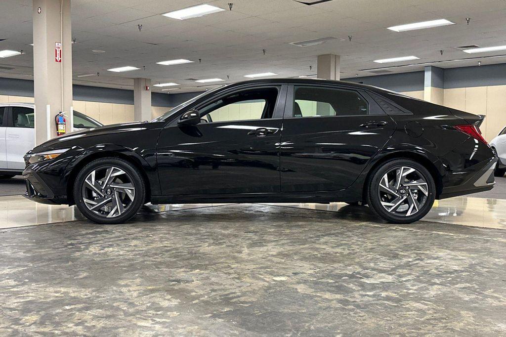 new 2025 Hyundai ELANTRA HEV car, priced at $23,740