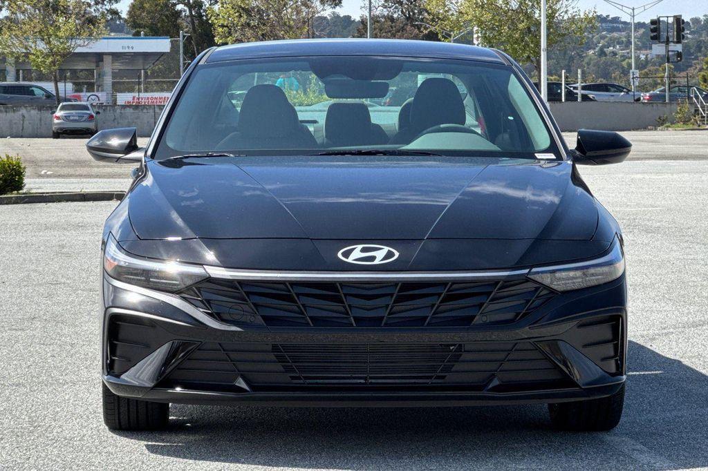 new 2025 Hyundai Elantra car, priced at $22,275