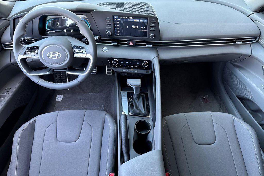 new 2025 Hyundai Elantra car, priced at $22,275