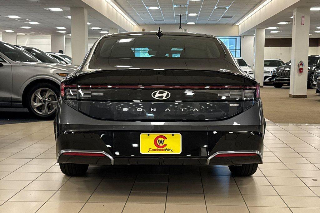 new 2025 Hyundai Sonata Hybrid car, priced at $35,540
