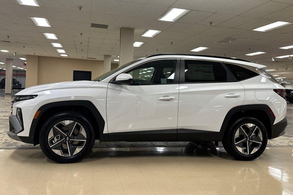 new 2026 Hyundai TUCSON Hybrid car, priced at $32,130