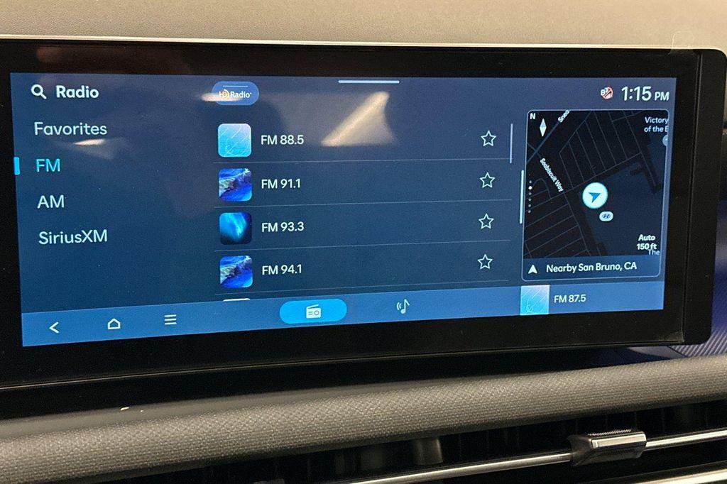 new 2025 Hyundai TUCSON Hybrid car, priced at $32,780