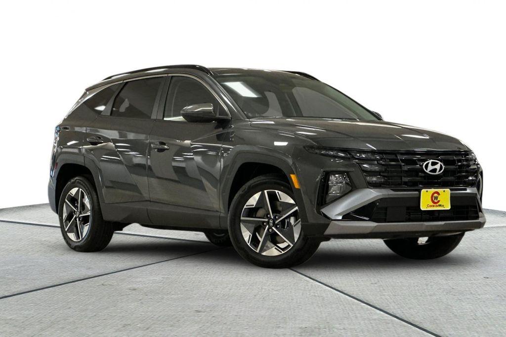 new 2025 Hyundai TUCSON Hybrid car, priced at $32,780