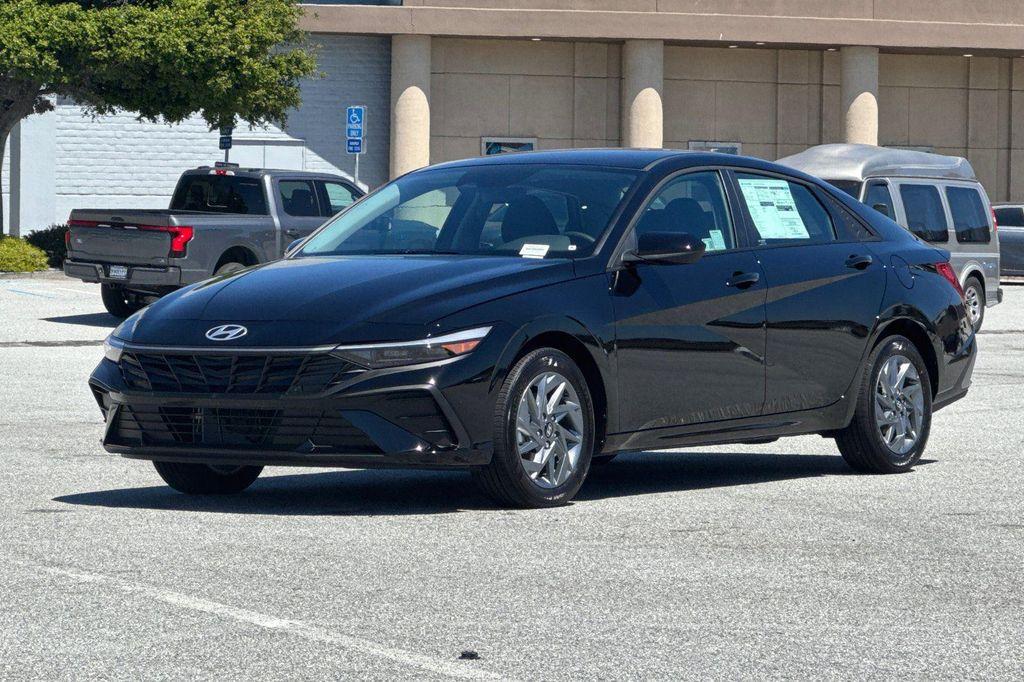 new 2025 Hyundai ELANTRA HEV car, priced at $22,730