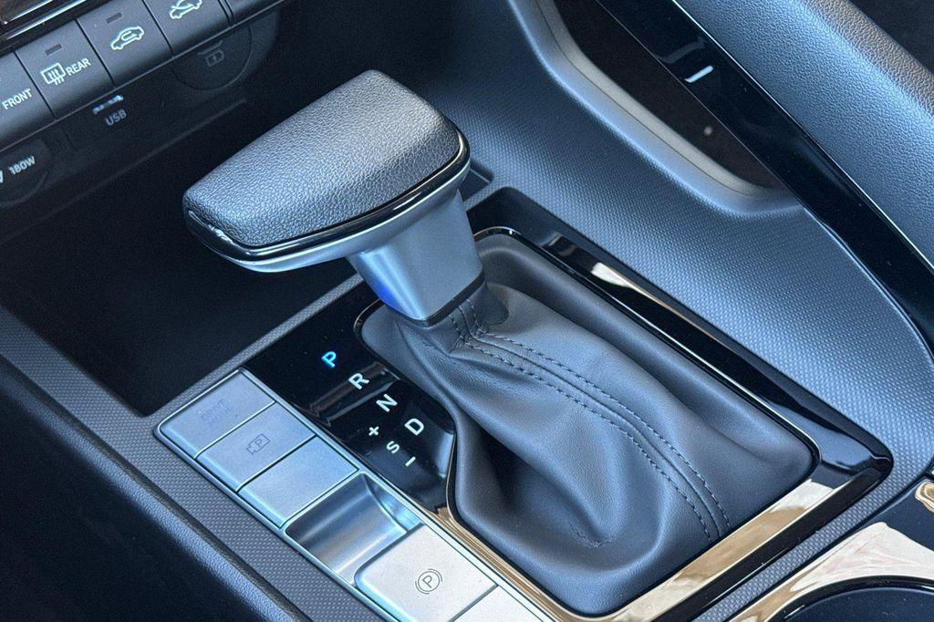 new 2025 Hyundai ELANTRA HEV car, priced at $22,730