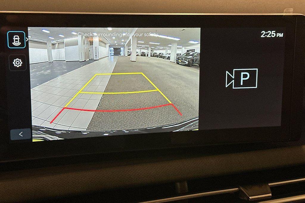 new 2025 Hyundai TUCSON Hybrid car, priced at $32,100