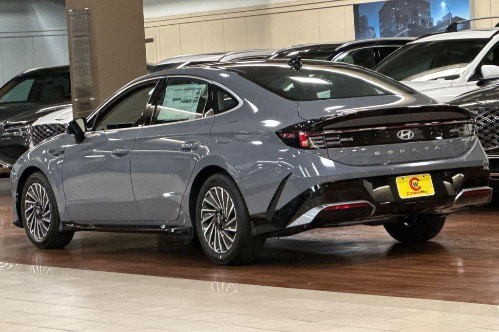 new 2026 Hyundai Sonata Hybrid car, priced at $33,605
