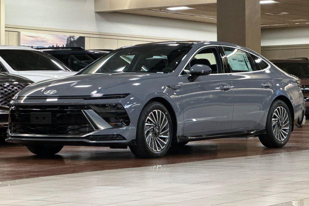 new 2026 Hyundai Sonata Hybrid car, priced at $33,605