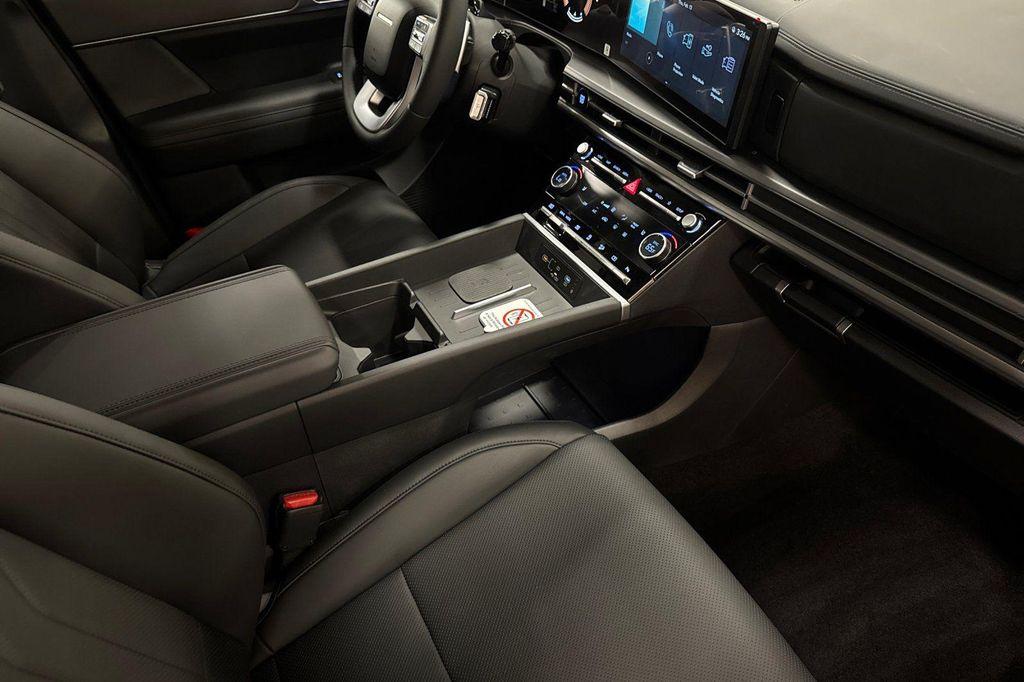 new 2025 Hyundai Santa Fe car, priced at $33,499