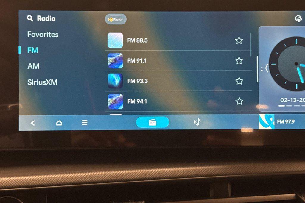 new 2025 Hyundai Santa Fe car, priced at $33,499