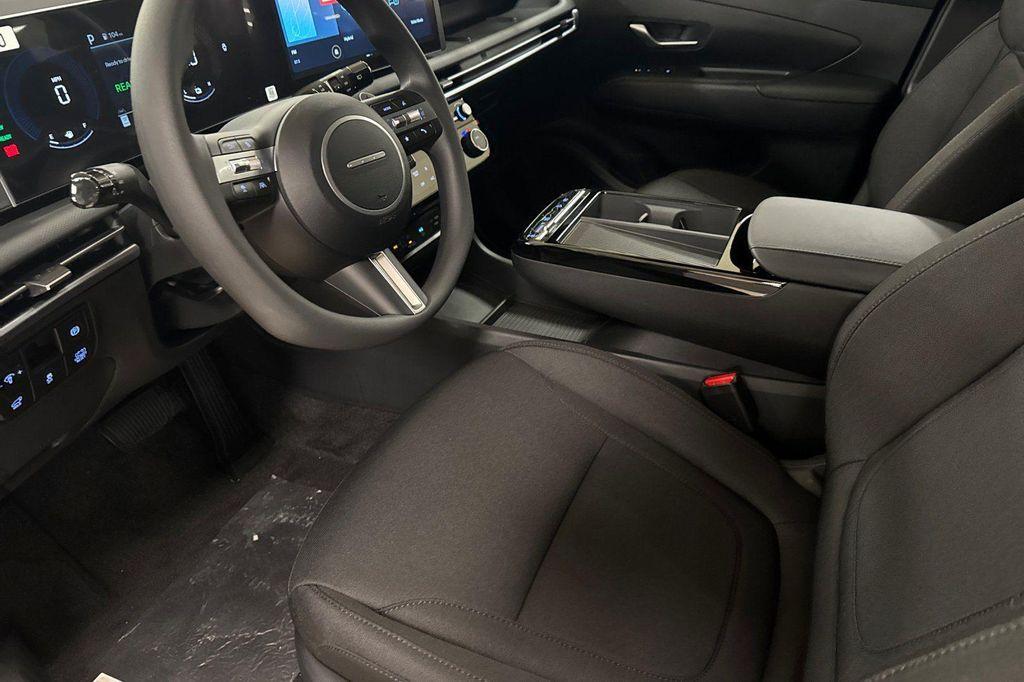 new 2026 Hyundai TUCSON Hybrid car, priced at $31,630