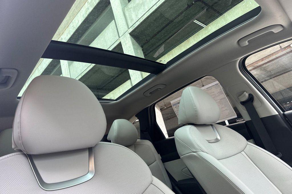 new 2025 Hyundai TUCSON Plug-In Hybrid car, priced at $46,240