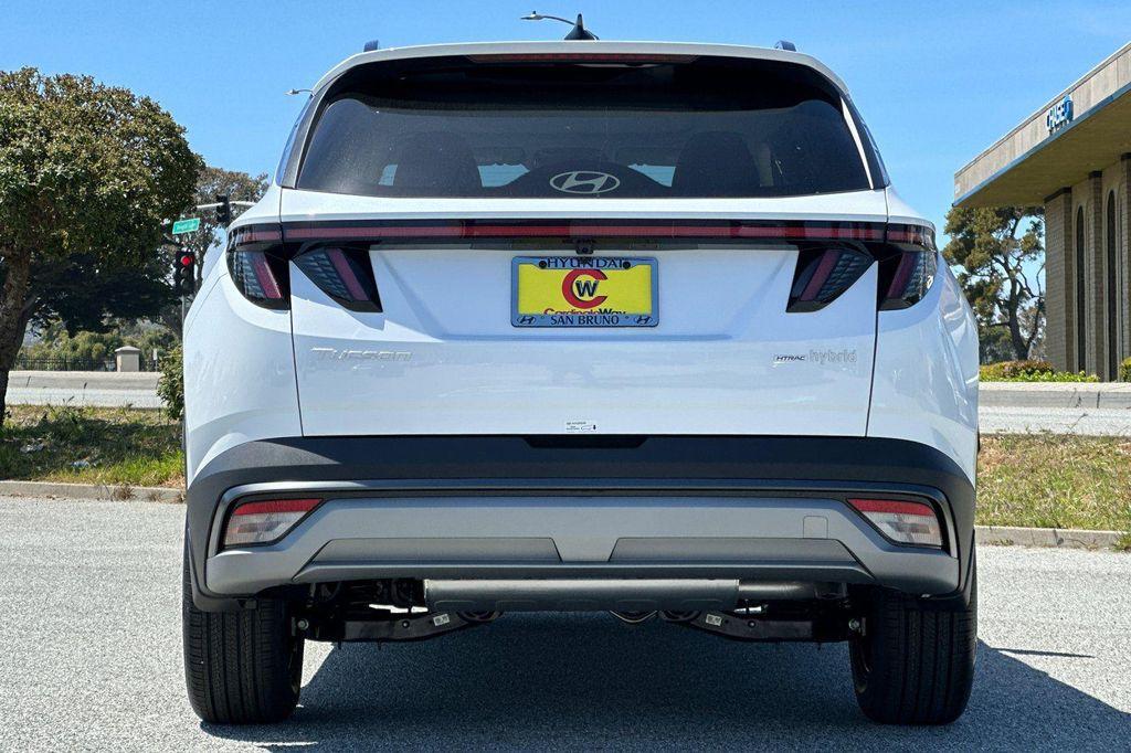 new 2025 Hyundai TUCSON Hybrid car, priced at $32,810