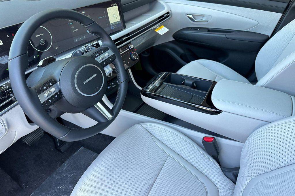 new 2025 Hyundai TUCSON Hybrid car, priced at $32,810